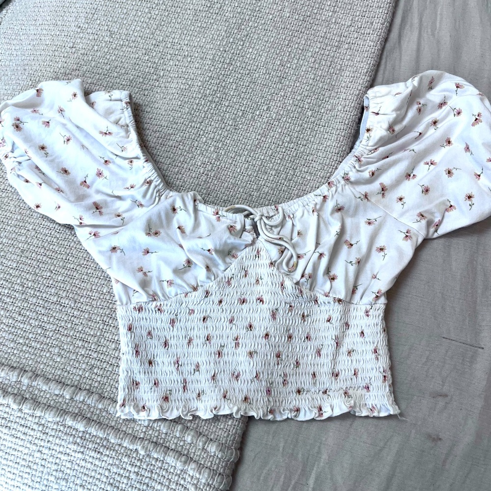 Billabong White Floral Smocked Blouse